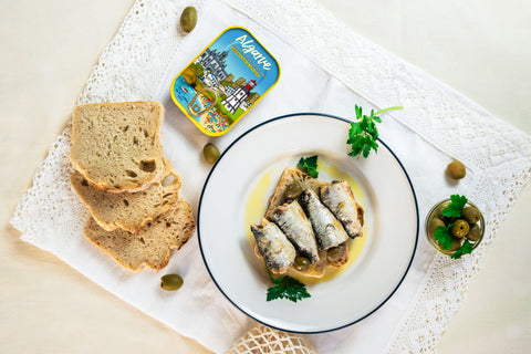 Sardine in Olive Oil with Stuffed Olives | Algarve