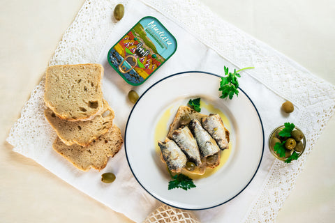 Sardine in Olive Oil with Stuffed Olives | Madeira