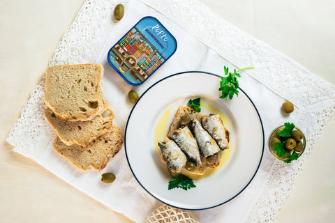 Sardine in Olive Oil with Stuffed Olives | Porto